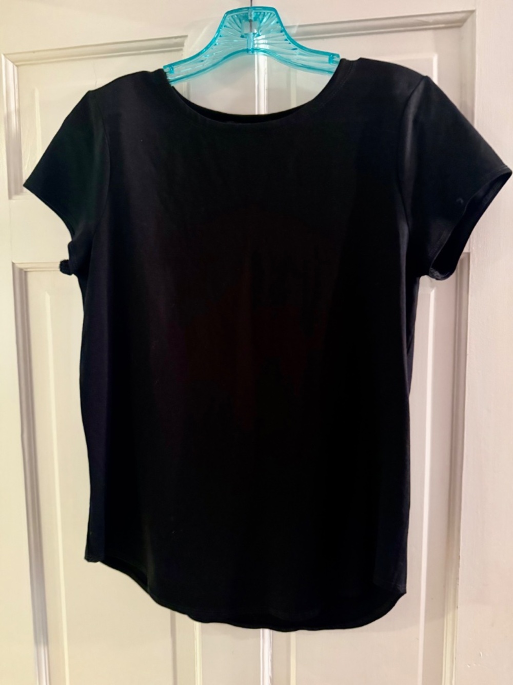 CUPIO Wms Black Short Sleeve Top Size medium NWT